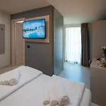 Ile فندق بسكييرا ديل غاردا