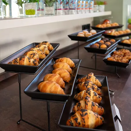 酒店 Ile 佩斯基耶拉德加达