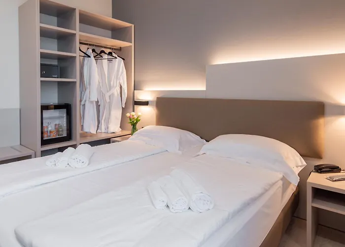 Ile Ξενοδοχείο Πεσκιέρα ντελ Γκάρντα