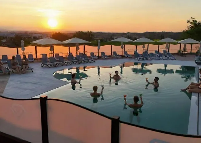 Ile Hotel